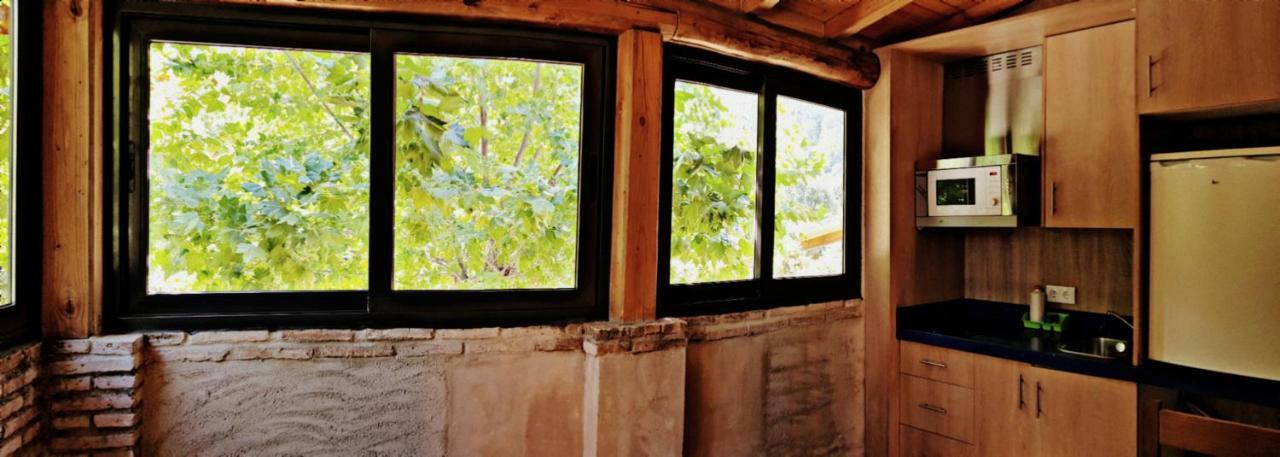 Apartamentos Cazorla Valle アロヨ・フリオ エクステリア 写真