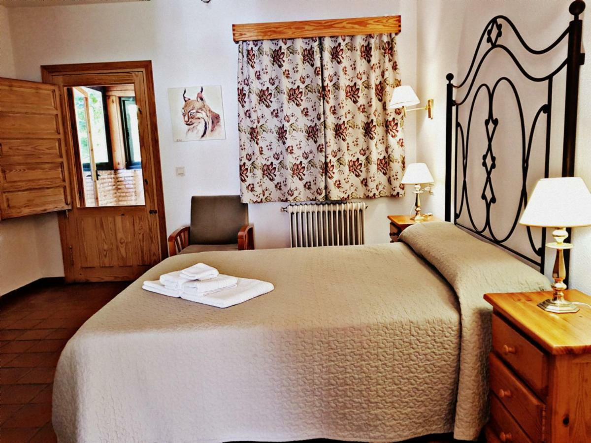 Apartamentos Cazorla Valle アロヨ・フリオ エクステリア 写真